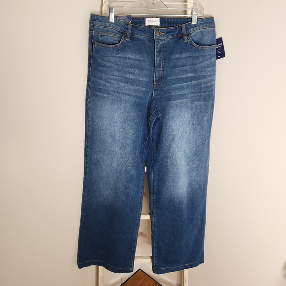 Crown & Ivy Jeans NWT womens size 14 wide leg stretch denim Sutton wash - Picture 1 of 7